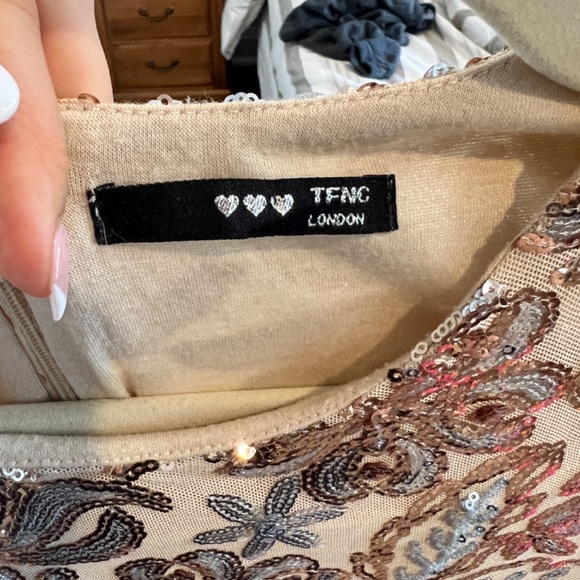 Gold mini dress - Picture 4 of 5